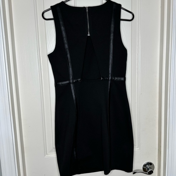 BCBGeneration Black Bodycon Dress with Leather details sleeveless - Picture 3 of 11